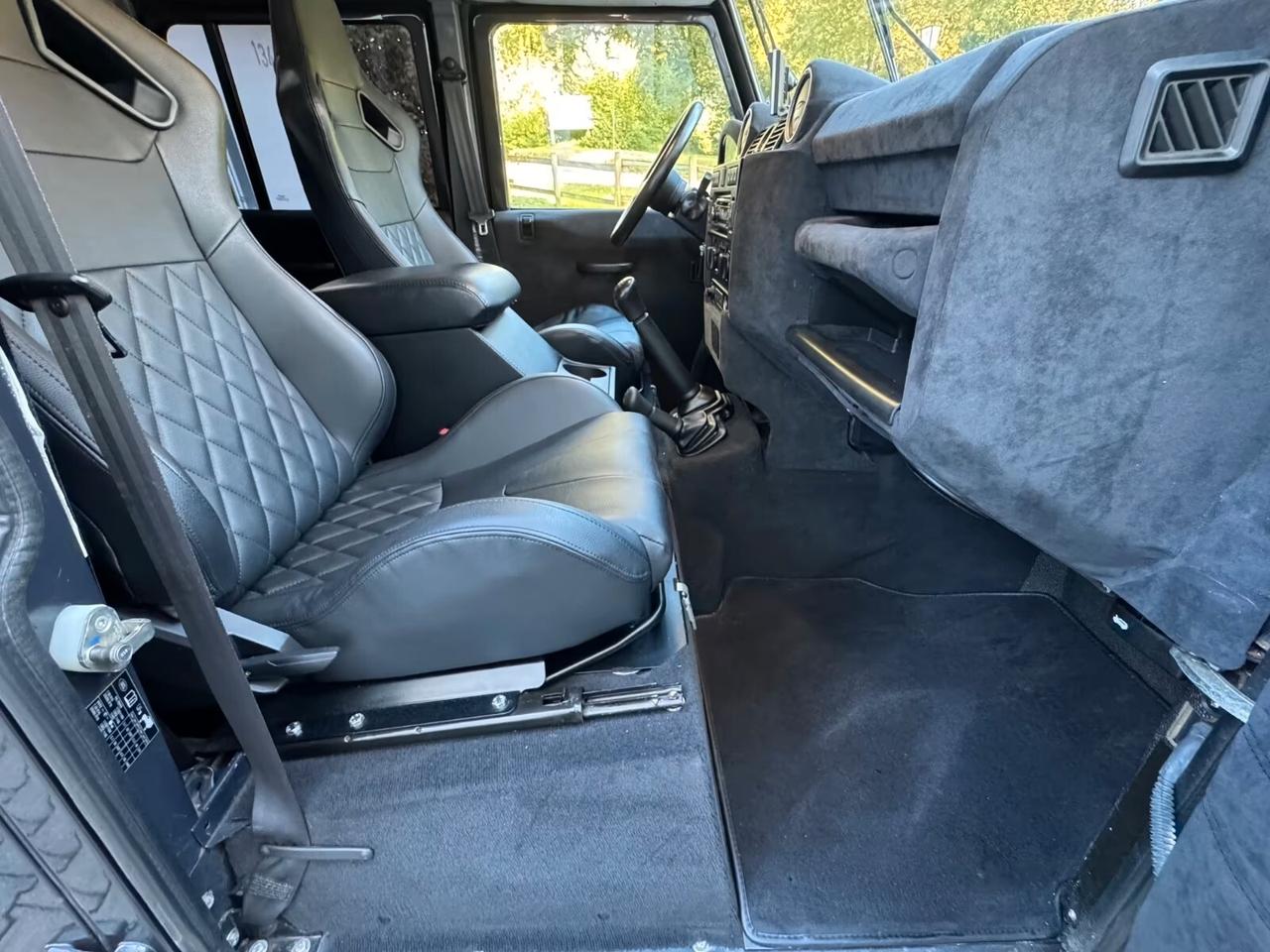 Land Rover Defender 110 E Station Wagon/LED/telecamer
