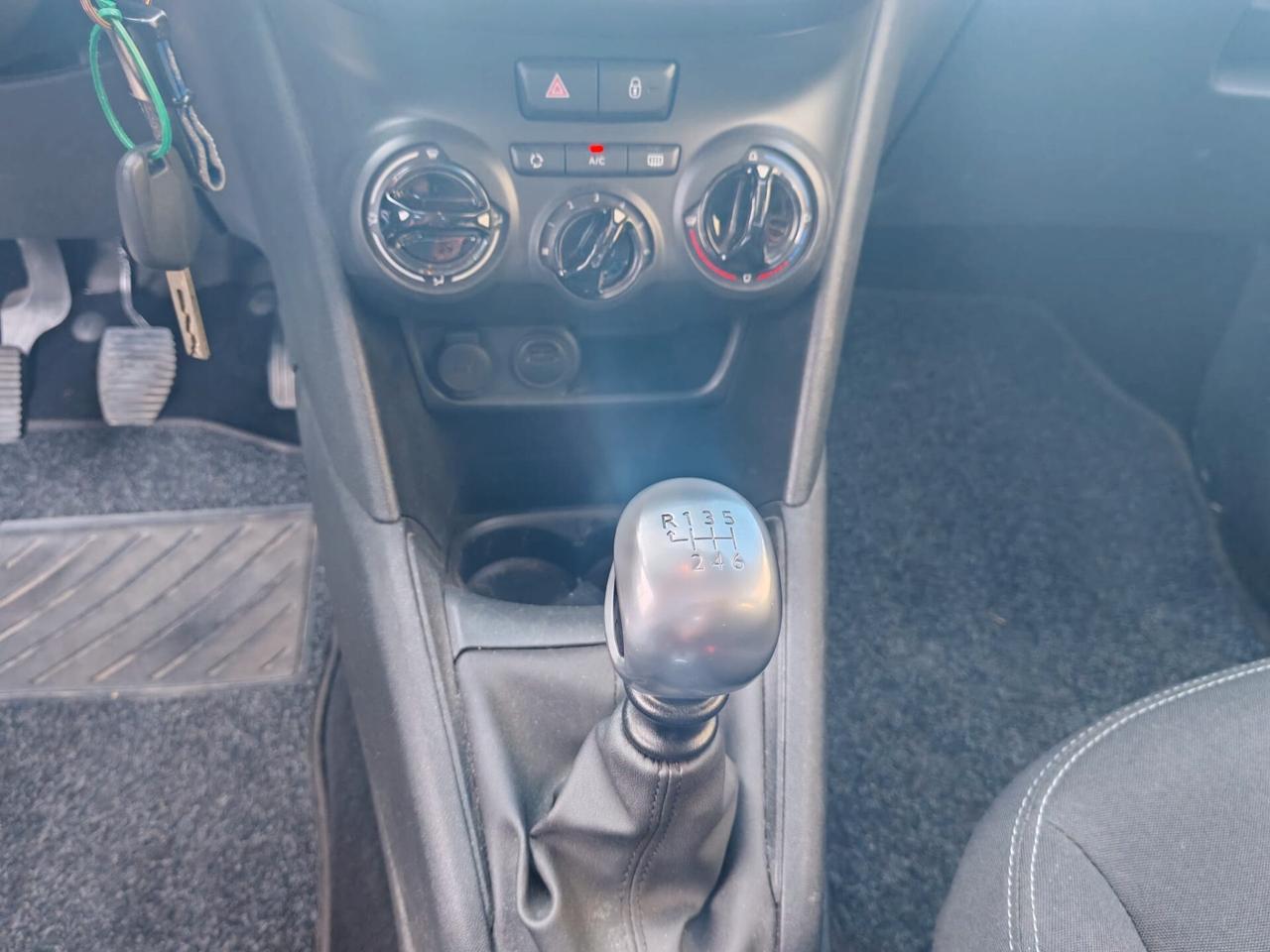 Peugeot 208 BlueHDi 100 S&S 5 porte Active