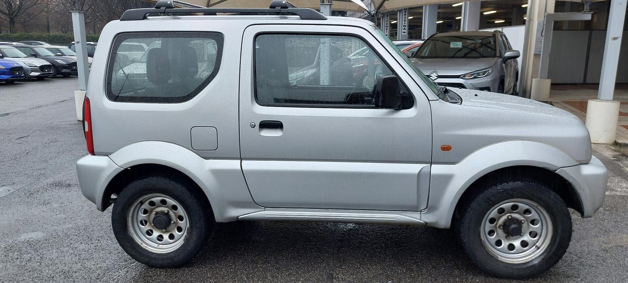 Suzuki Jimny 1.3i 16V cat 4WD JLX