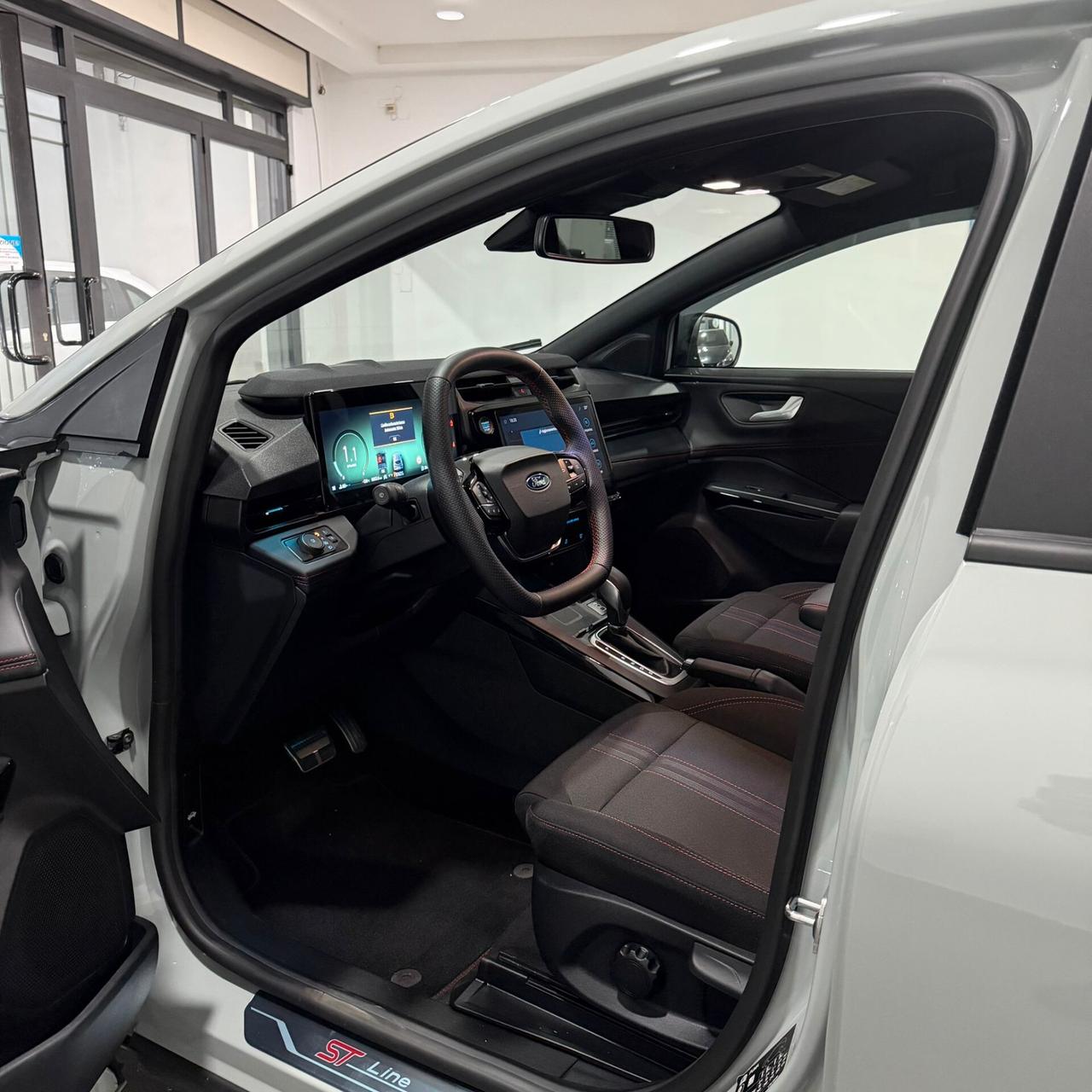 Ford Puma 1.0 EcoBoost Hybrid 125 CV S&S aut. ST-Line