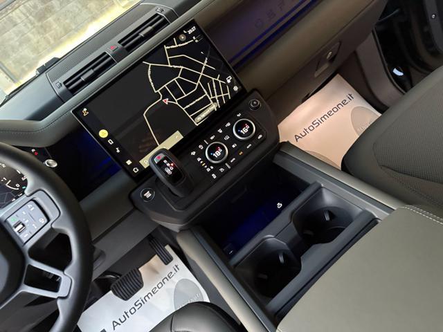 LAND ROVER Defender 110 3.0D I6 200 CV AWD Auto X-Dynamic SE TETTO PAN
