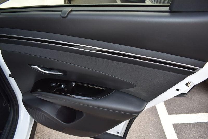 Hyundai Tucson Hybrid 1.6 HEV 2WD AT Exellence
