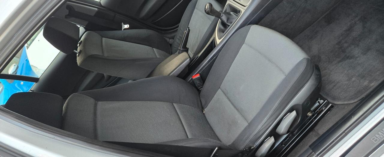 Bmw 120 120d cat 5 porte Futura