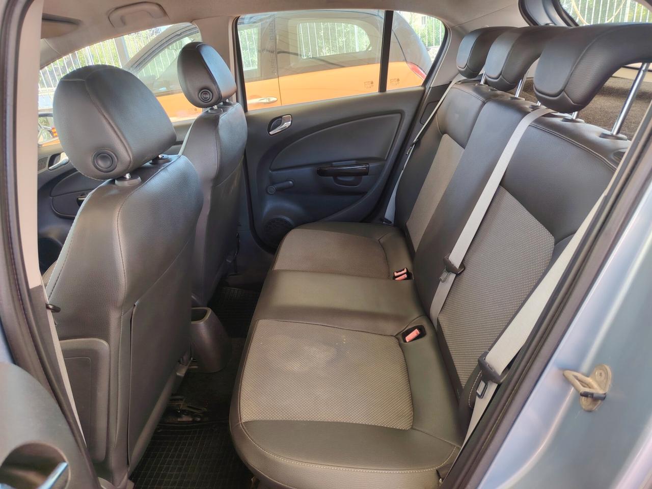 Opel Corsa 1.3 CDTI 90CV 5 porte Cosmo