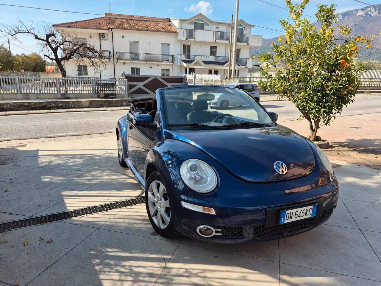 Volkswagen New Beetle 1.4 16V Cabrio