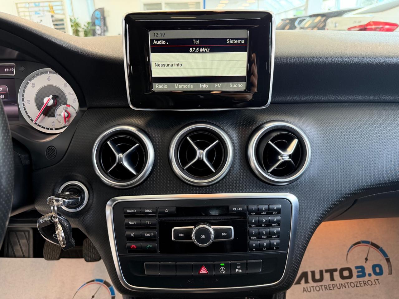 Mercedes-benz A 160 CDI Premium AMG