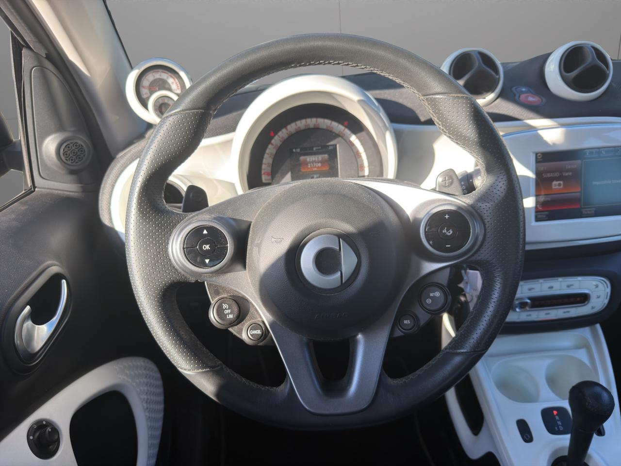 Smart fortwo coupe Fortwo 1.0 Passion 71cv - Unipro - Promo Finanziamento - Schermo - Bracciolo - Sedili riscaldabili