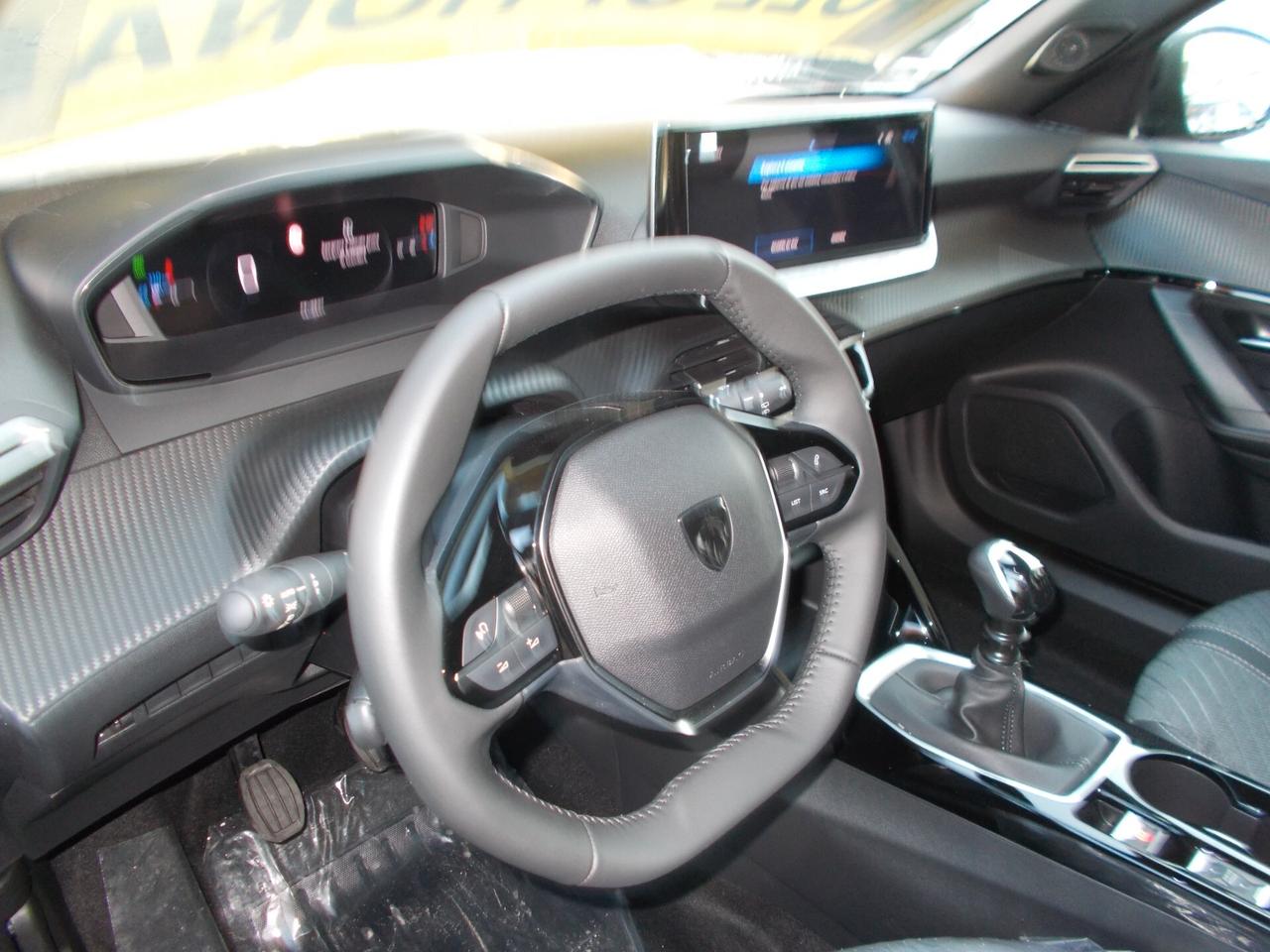 Peugeot 2008 PureTech 100 S&S Allure