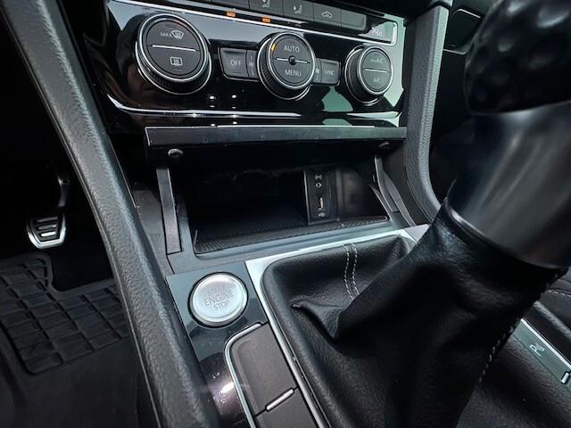 Volkswagen Golf 7.5 GTD 2.0 TDI 184cv -TETTO-