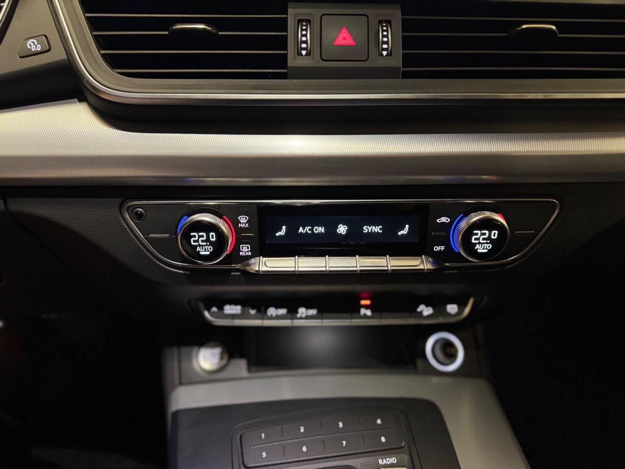 Audi Q5 2.0 TDI quattro S tronic Business Sport