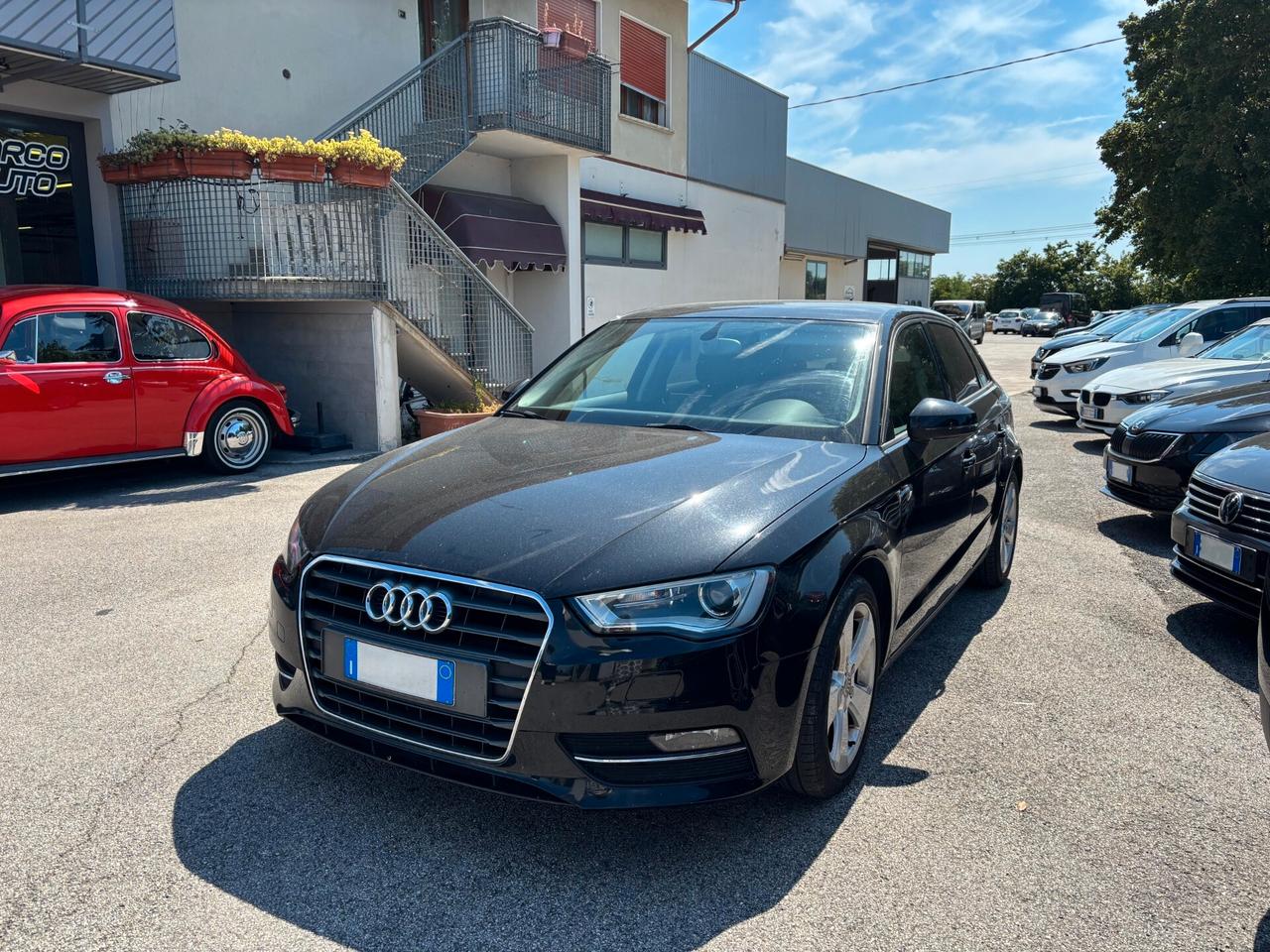 Audi A3 1.6 Diesel Cambio Automatico Neopatentati