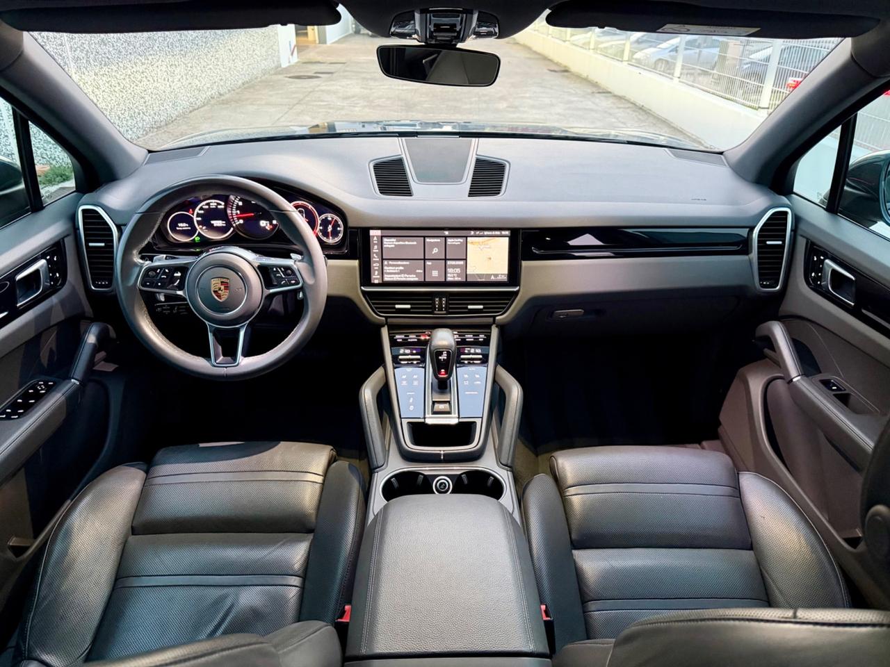 Porsche Cayenne 3.0 V6