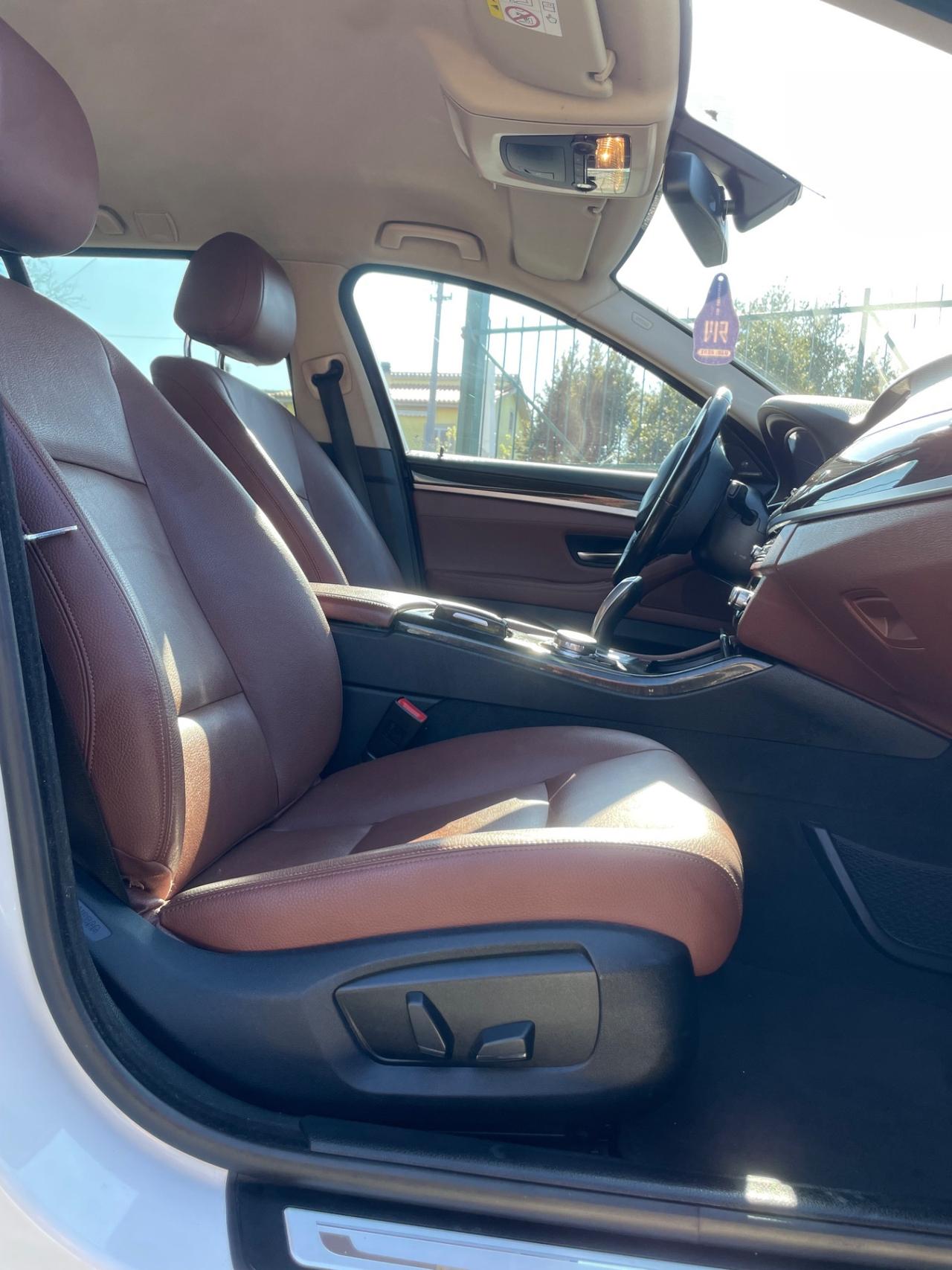 Bmw 520 Luxury Automatica 2017 Euro 6