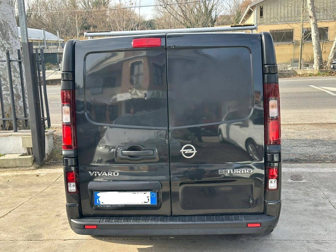 Opel Vivaro 6 posti 1.6 diesel