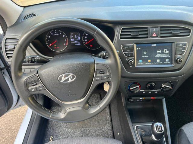 HYUNDAI i20 1.2 5 porte Connectline