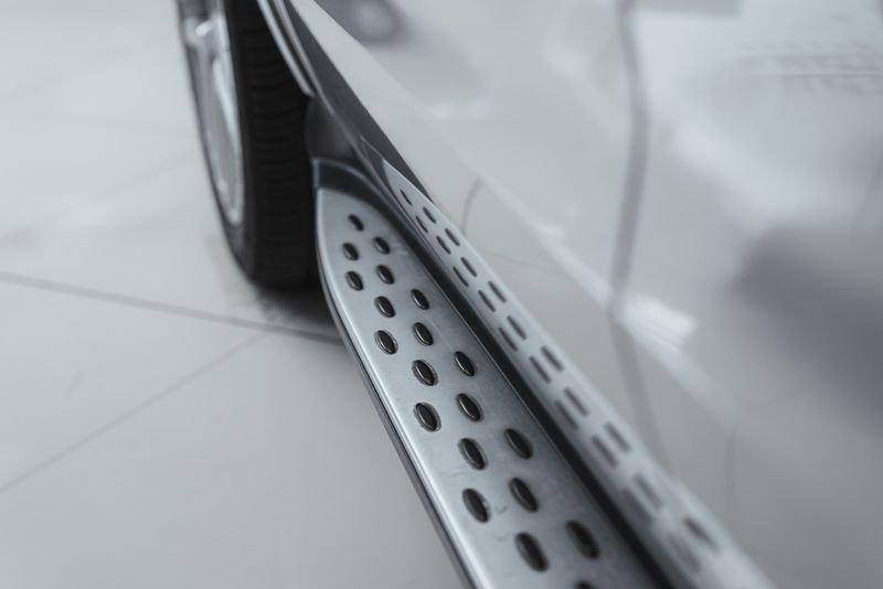 Mercedes-Benz GLE MERCEDES- BENZ GL 350d *7 POSTI* *AMG LINE*