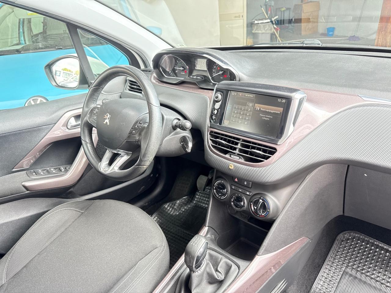 Peugeot 2008 2015 allure full optional