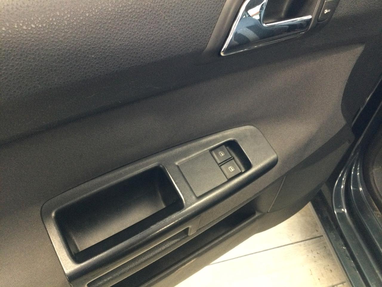 Volkswagen Polo 1.2/60CV 5p. United