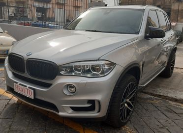 Bmw X5 xDrive40d Luxury 7 POSTI