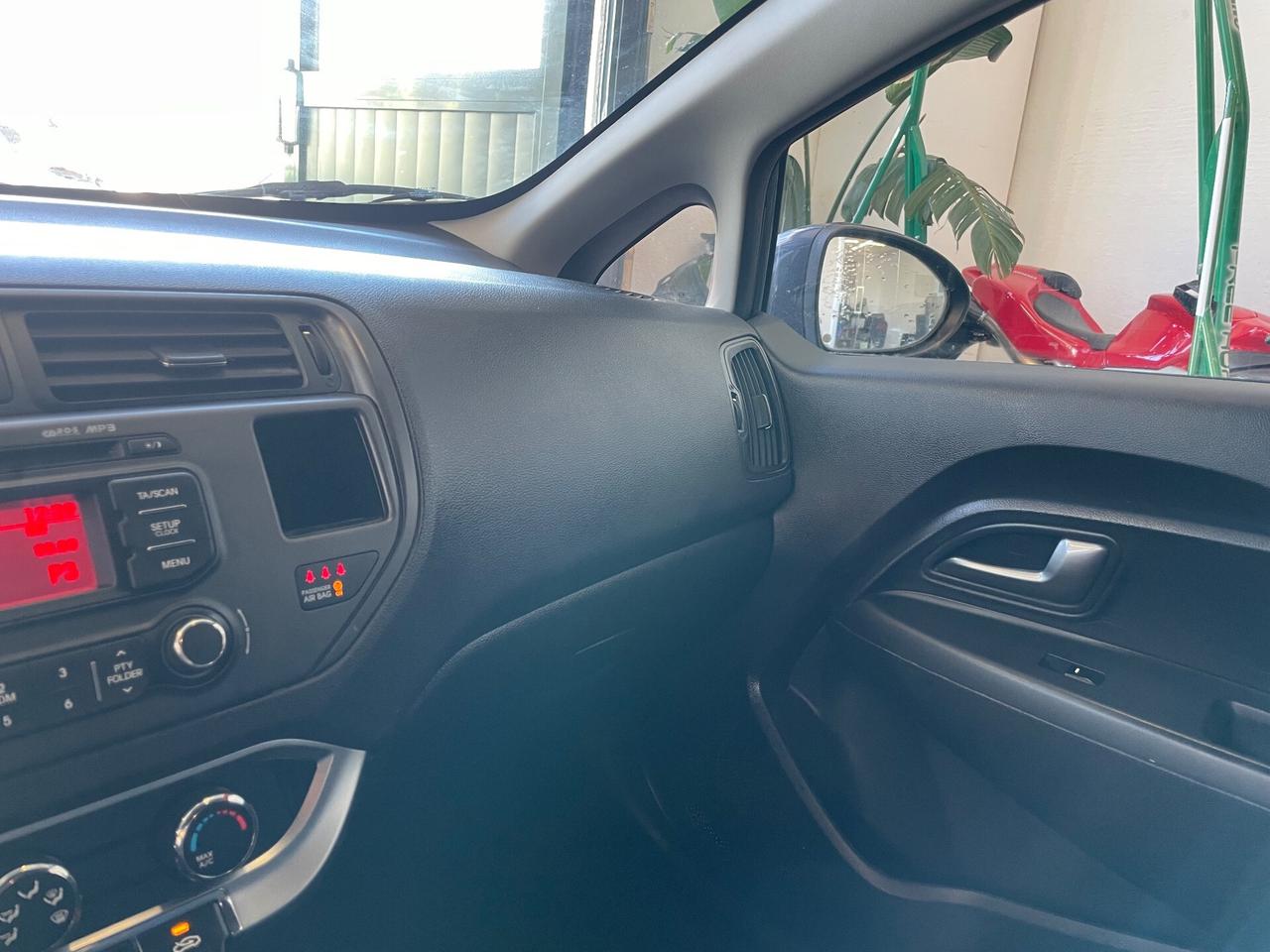 Kia Rio 1.1 CRDi 5 porte Neopatentati Diesel