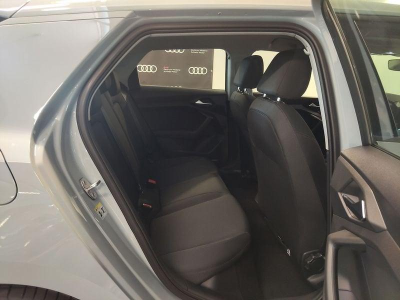 Audi A1 Sportback 30 TFSI Business