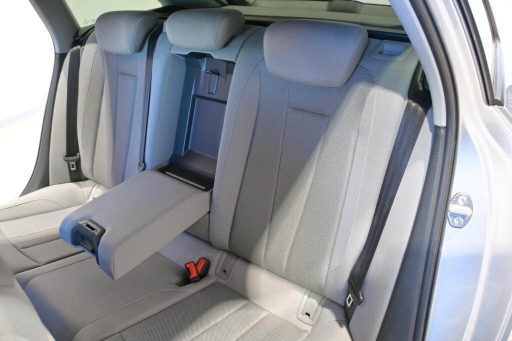 AUDI A4 AVANT 30 TDI 136CV S-TRONIC BUSINESS *2023
