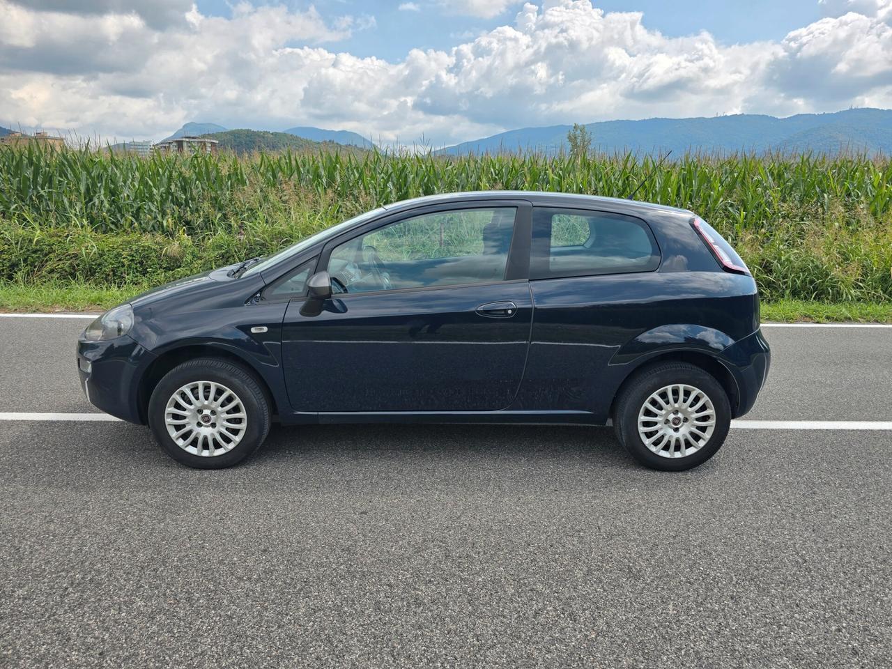 FIAT PUNTÒ 1.4 METANO "OK PER NEOPATENTATI"