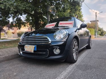 Mini Cooper Coupe 1.6 John Works Coupéb2012