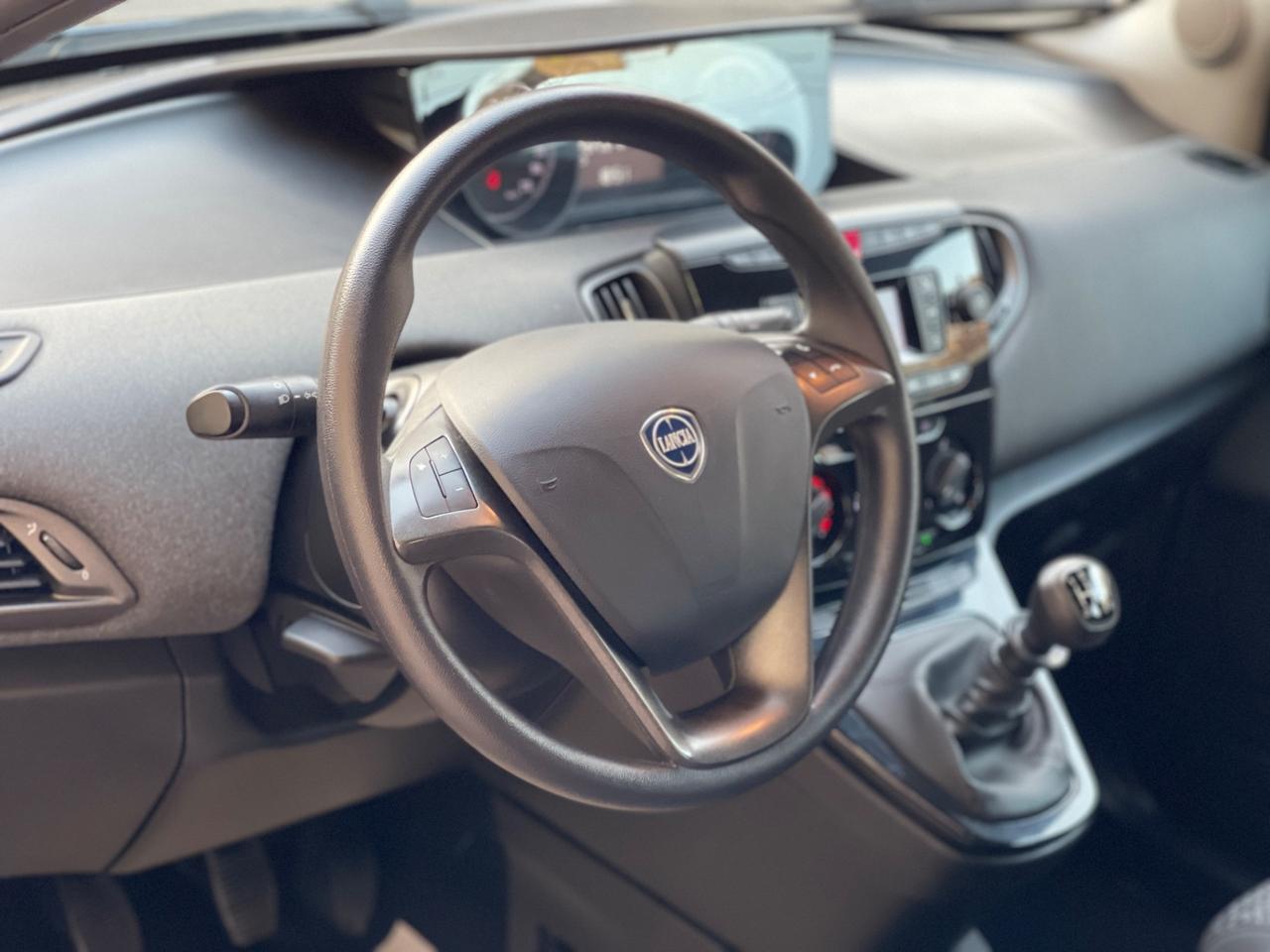 Lancia Ypsilon 1.0 Hybrid Ecochic Elefantino 2022