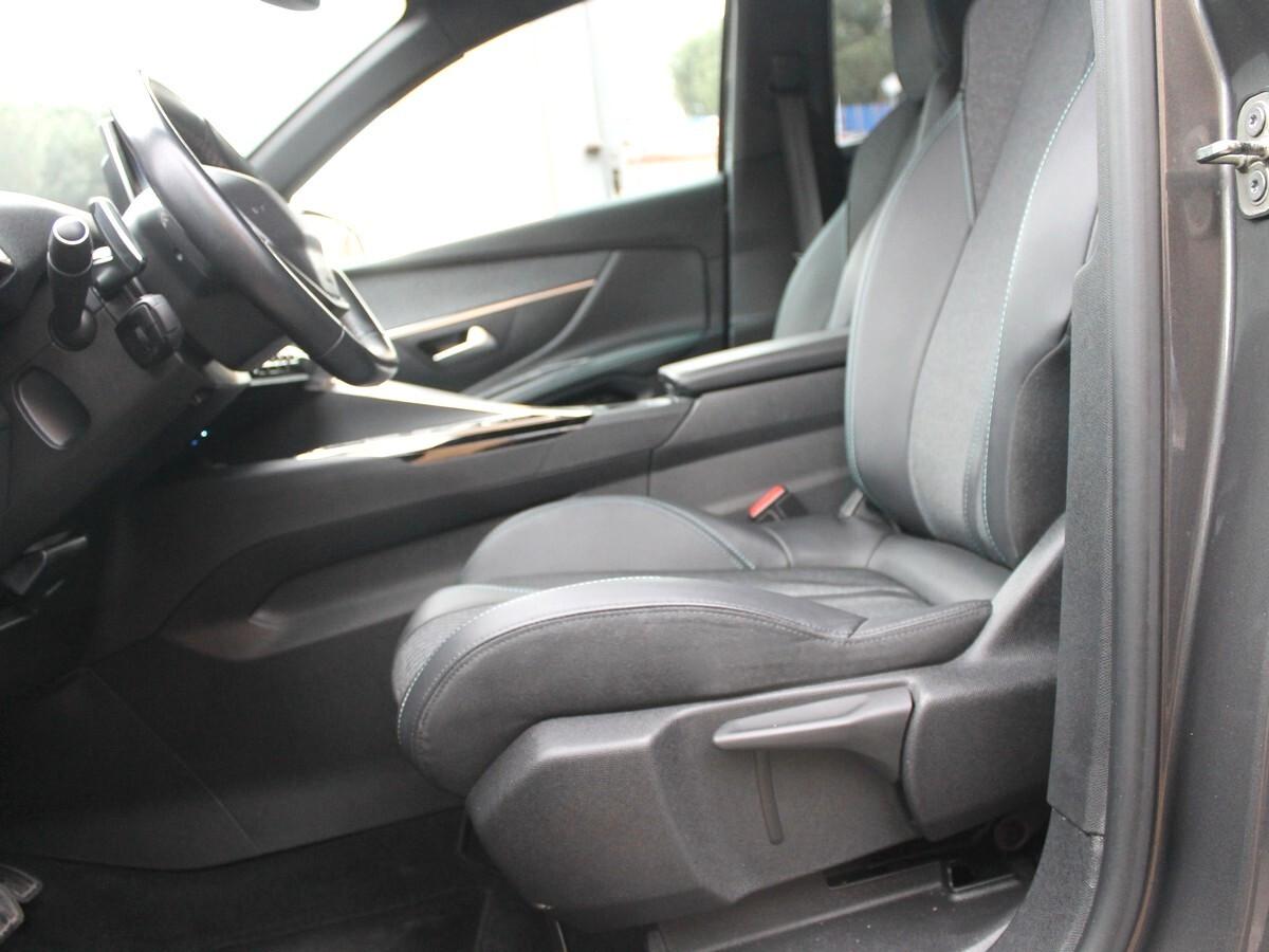 Peugeot 5008 BlueHDi 130 S&S EAT8 Allure Pack 7p Cam UNIPRO IVA DEDUCIBILE