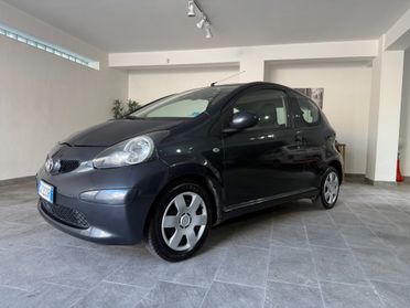 Toyota Aygo 1.0 12V VVT-i 3 porte Sol