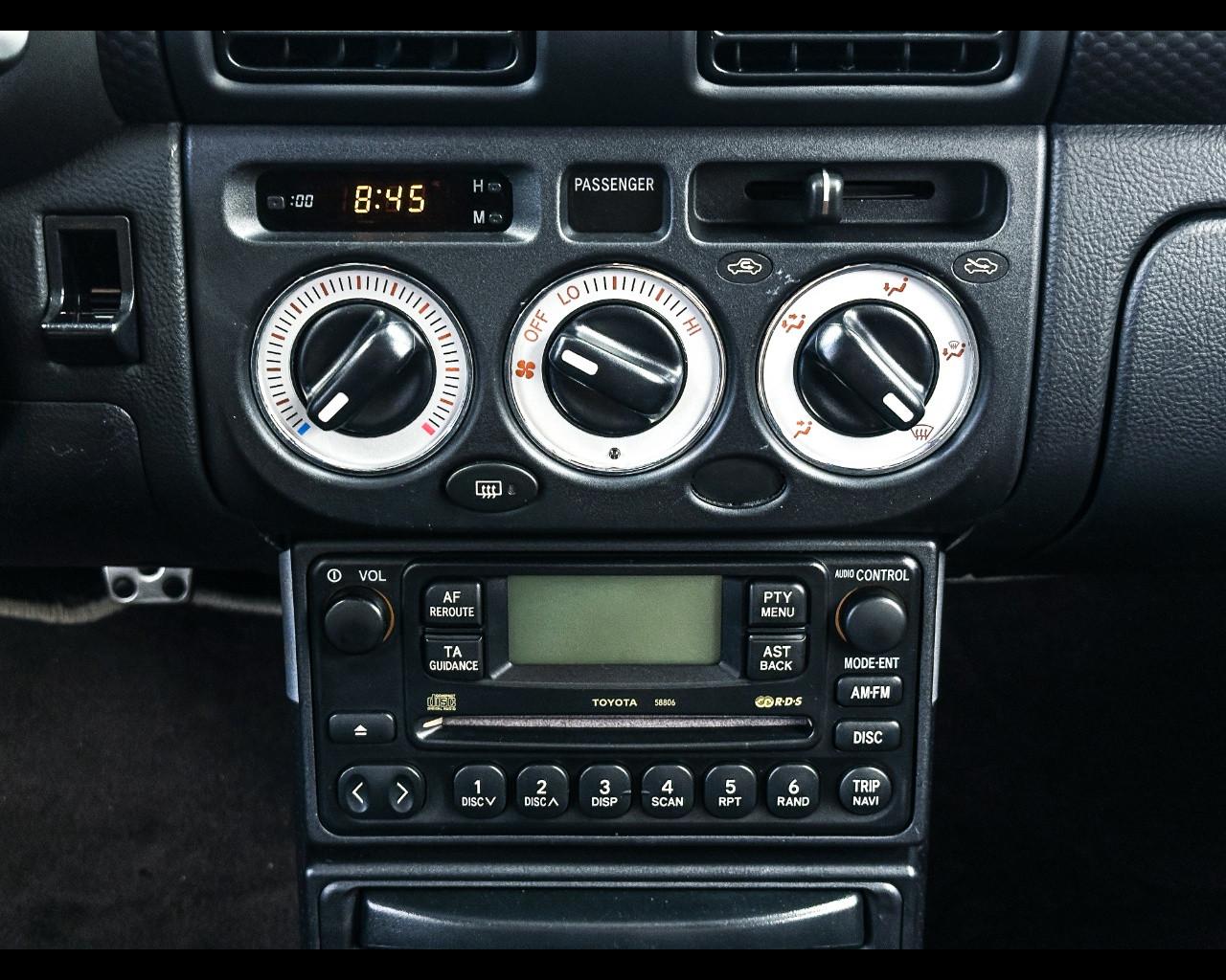 TOYOTA MR2 (99-06) - MR2 1.8i 16V