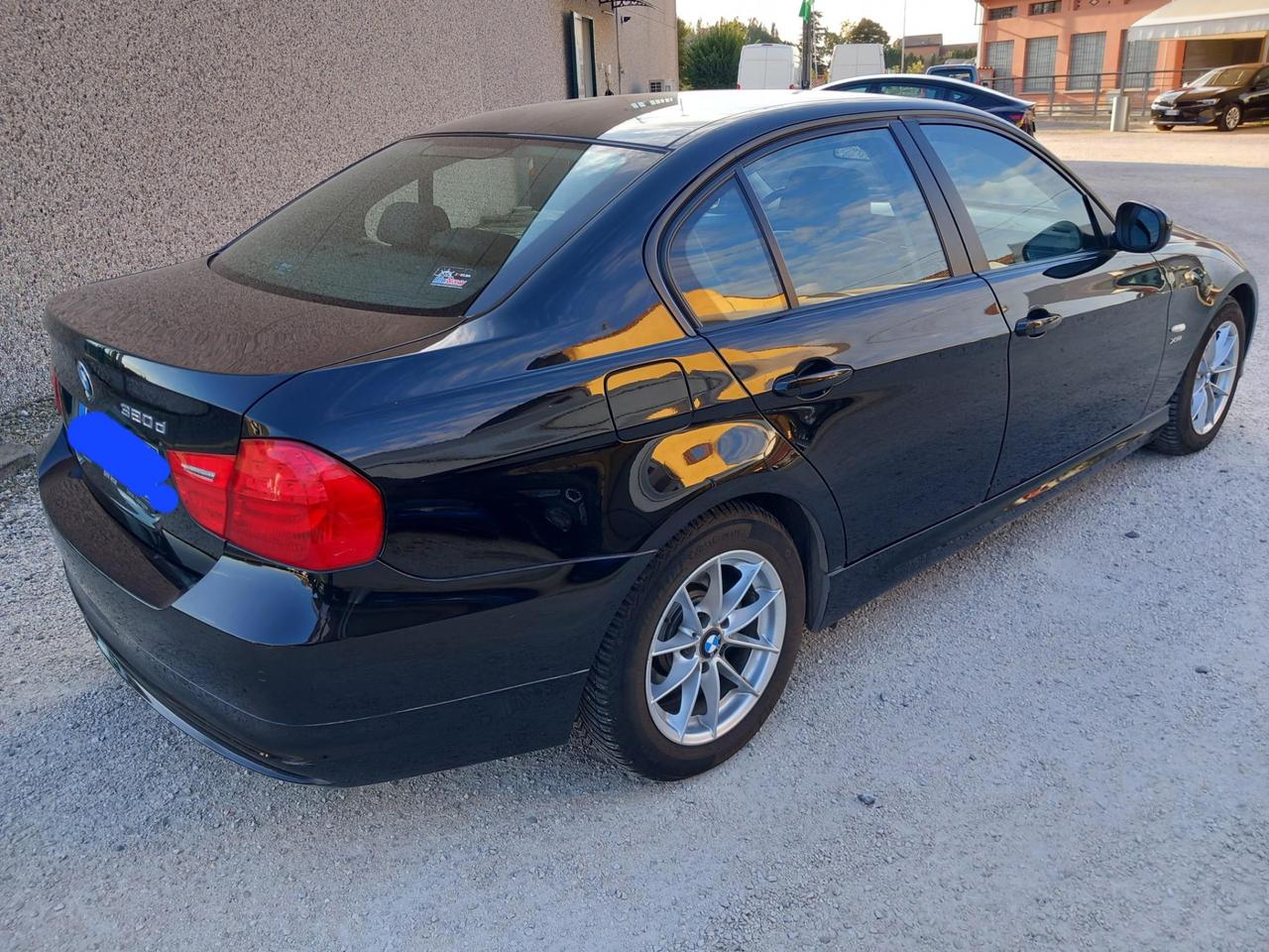 BMW Serie 3 x drive tds autom. Berlina 320