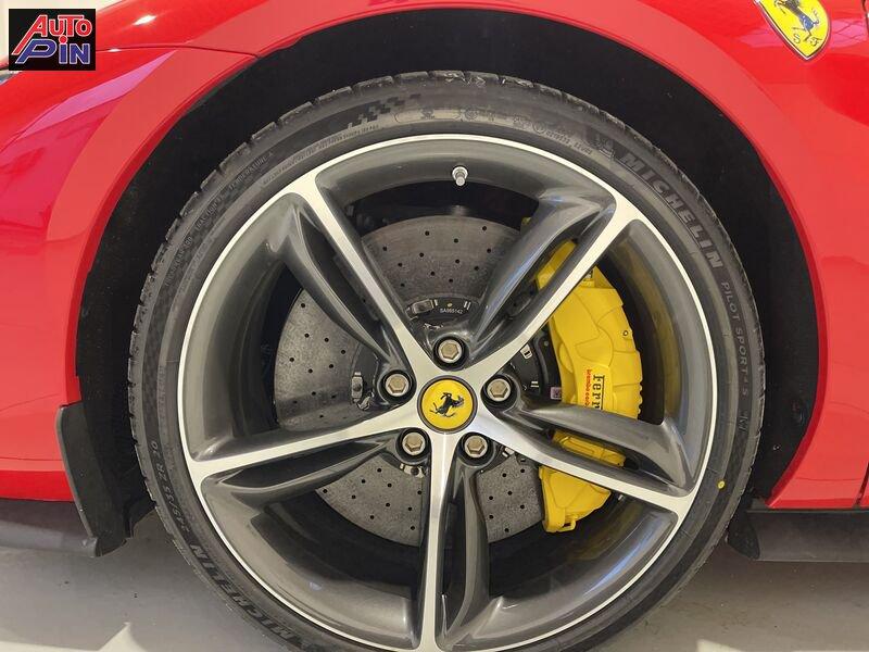 Ferrari 296 GTS 3.0 Hybrid DCT GTS