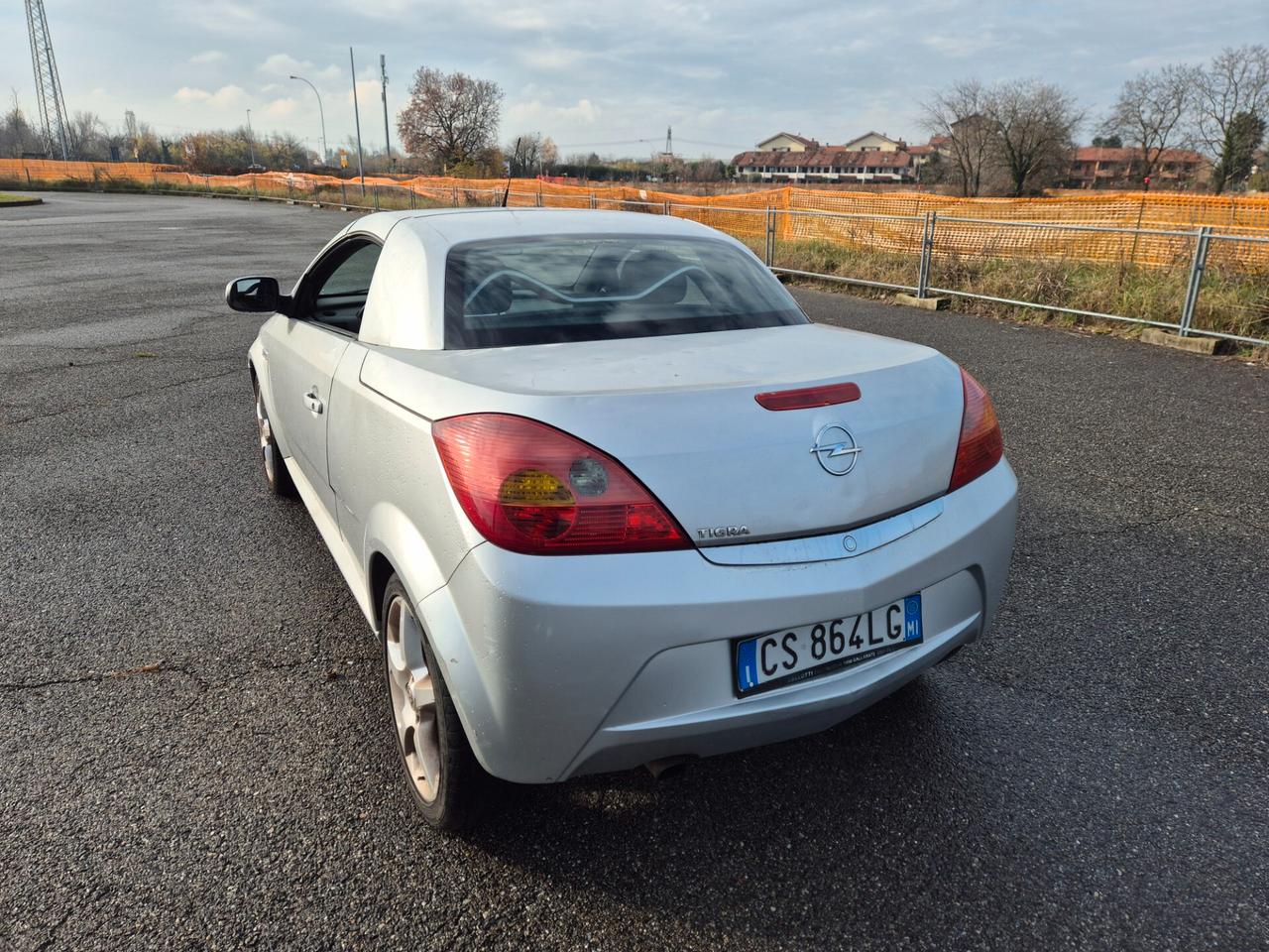 Opel Tigra TwinTop 1.4 16V First Edition