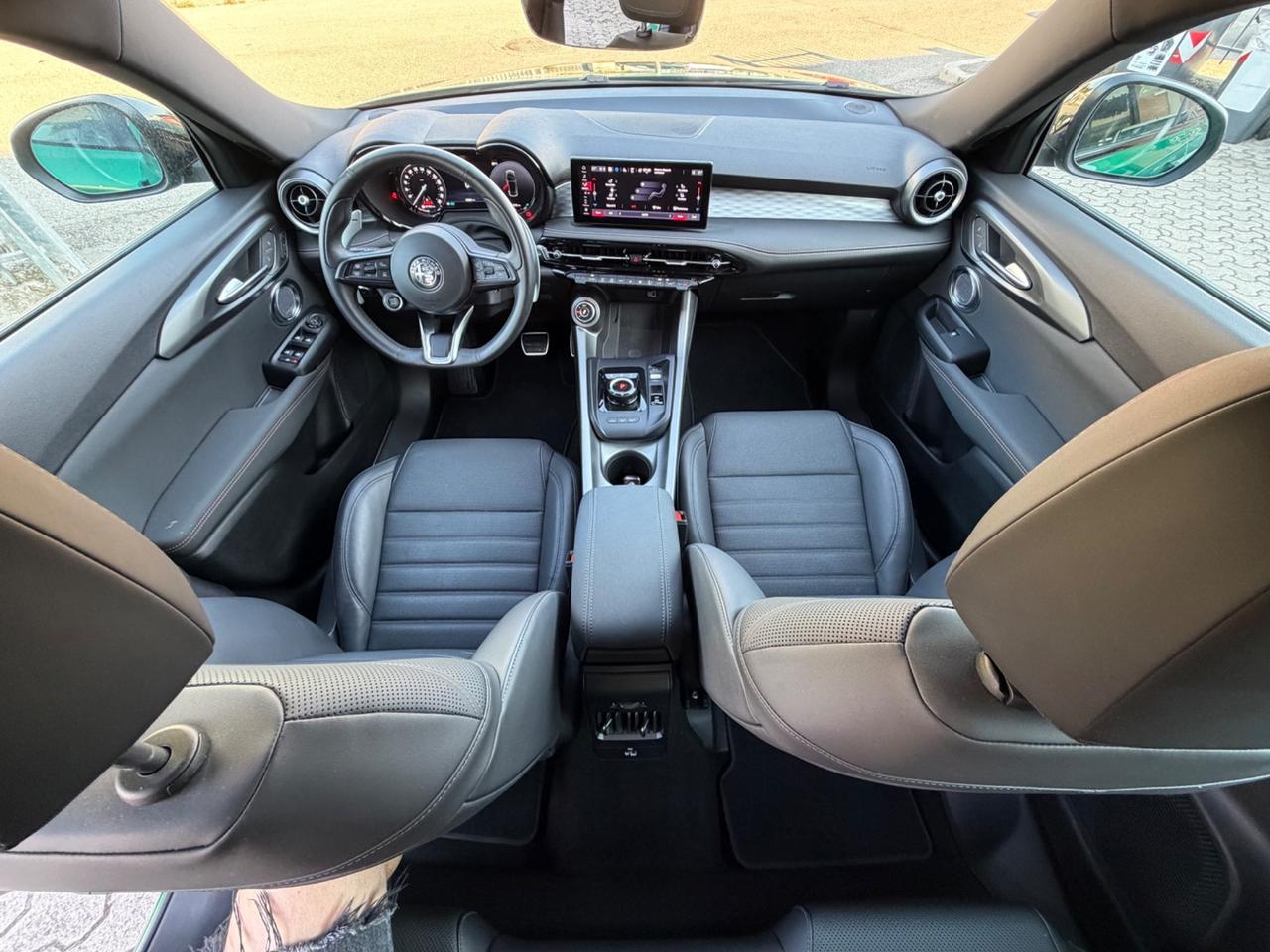 Alfa Romeo Tonale 1.3 280 CV PHEV AT6 Q4 Veloce