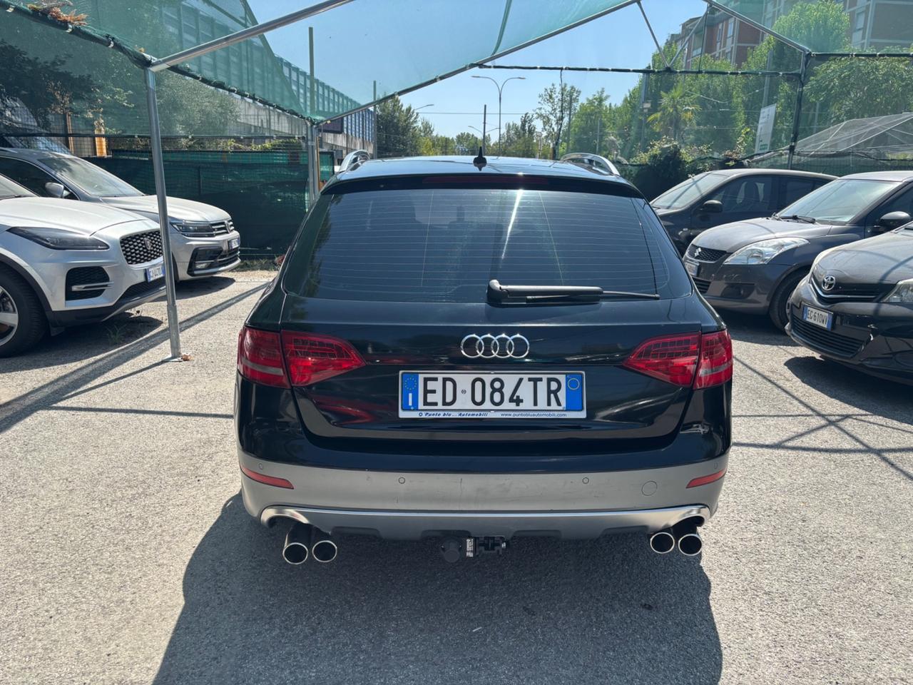 Audi A4 allroad 2.0 TDI gancio traino Advanced