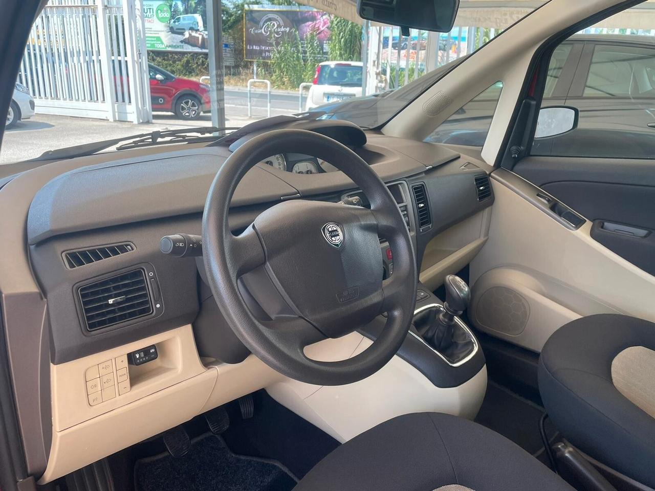Lancia MUSA 1.4 Argento GPL