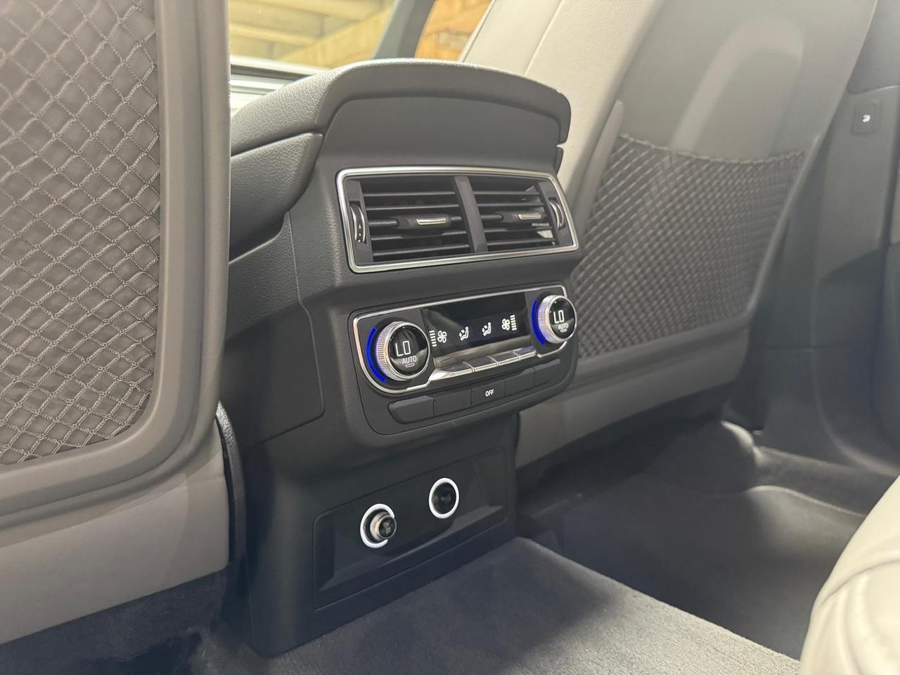 Audi Q7 45 TDI quattro tiptronic Business s-line