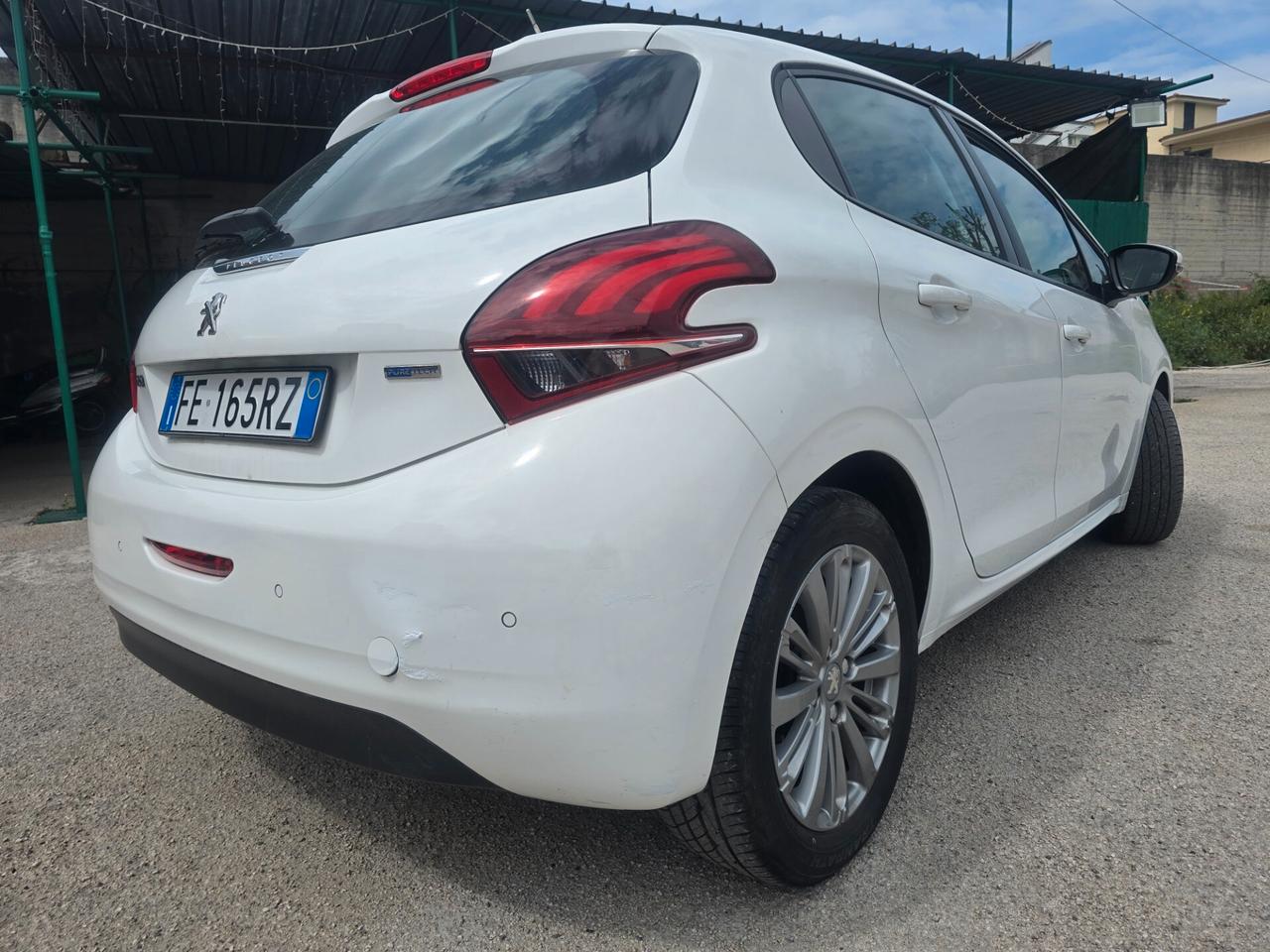 Peugeot 208 1.2GPL economica full nuova 2016