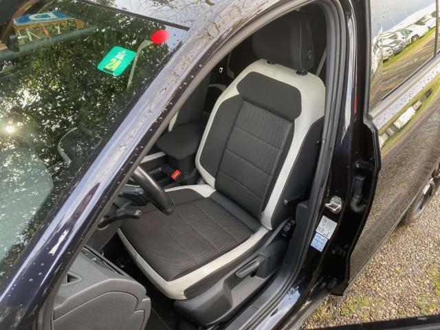 Volkswagen T-Roc 2.0 tdi Advanced 150cv dsg * BLACK LINE *