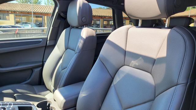 PORSCHE Macan 2.0 245 CV PDK TETTO PELLE VENTILATI PDLS RADAR