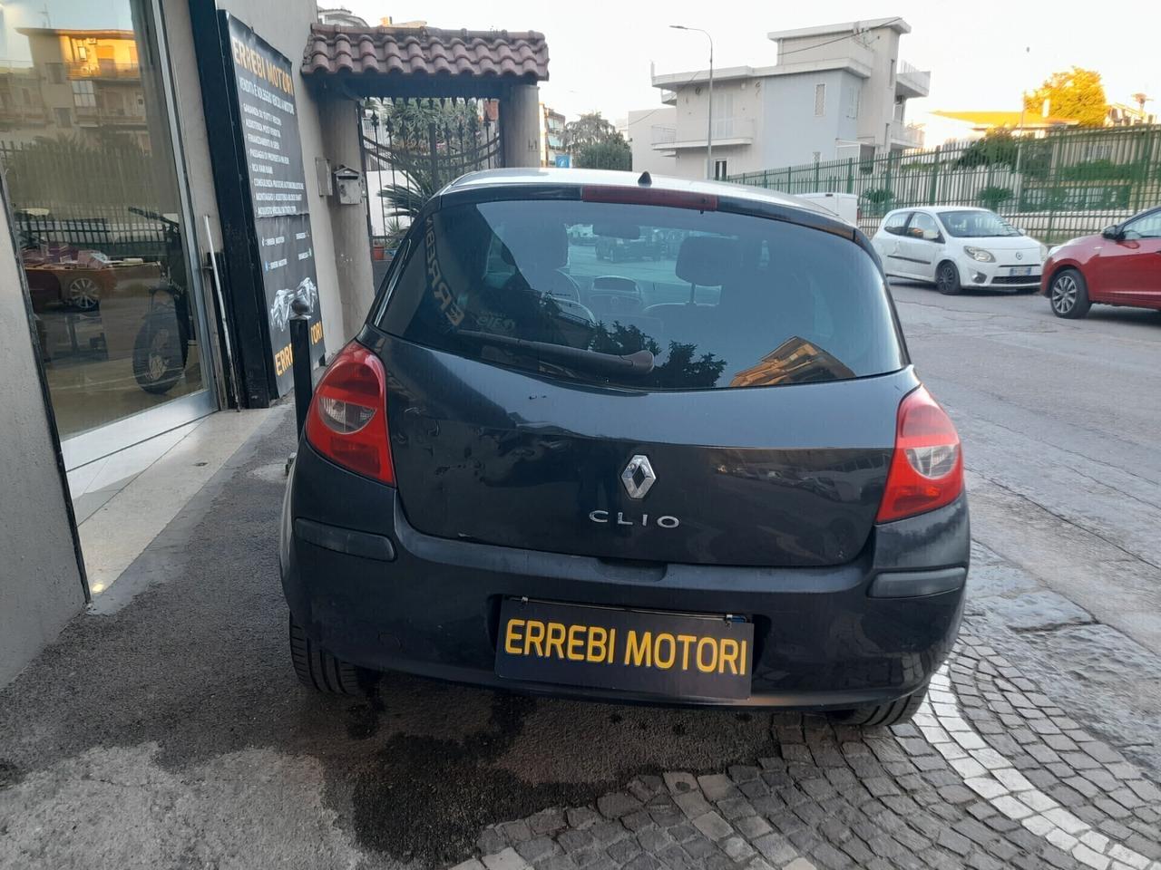 Renault Clio Storia 1.2 5 porte Dynamique