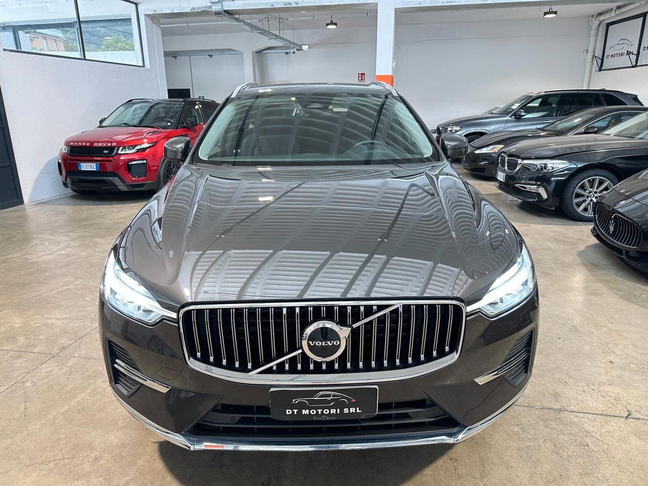 Volvo XC 60 B4(d) Geartronic Momentum - UNICO PROPRIETARIO IVA ESPOSTA