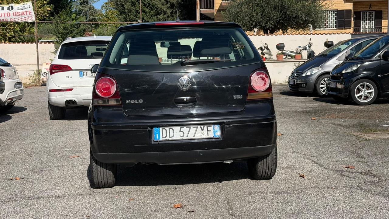 Volkswagen Polo 1.4/80CV TDI 3p. Sportline
