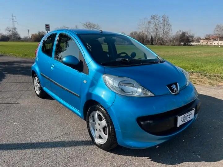 Peugeot 107 1.0 68CV 5p. Sweet Years