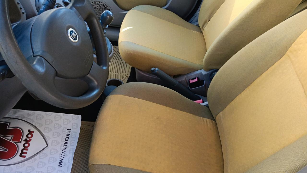 FIAT PANDA 1.2 BENZ-2005