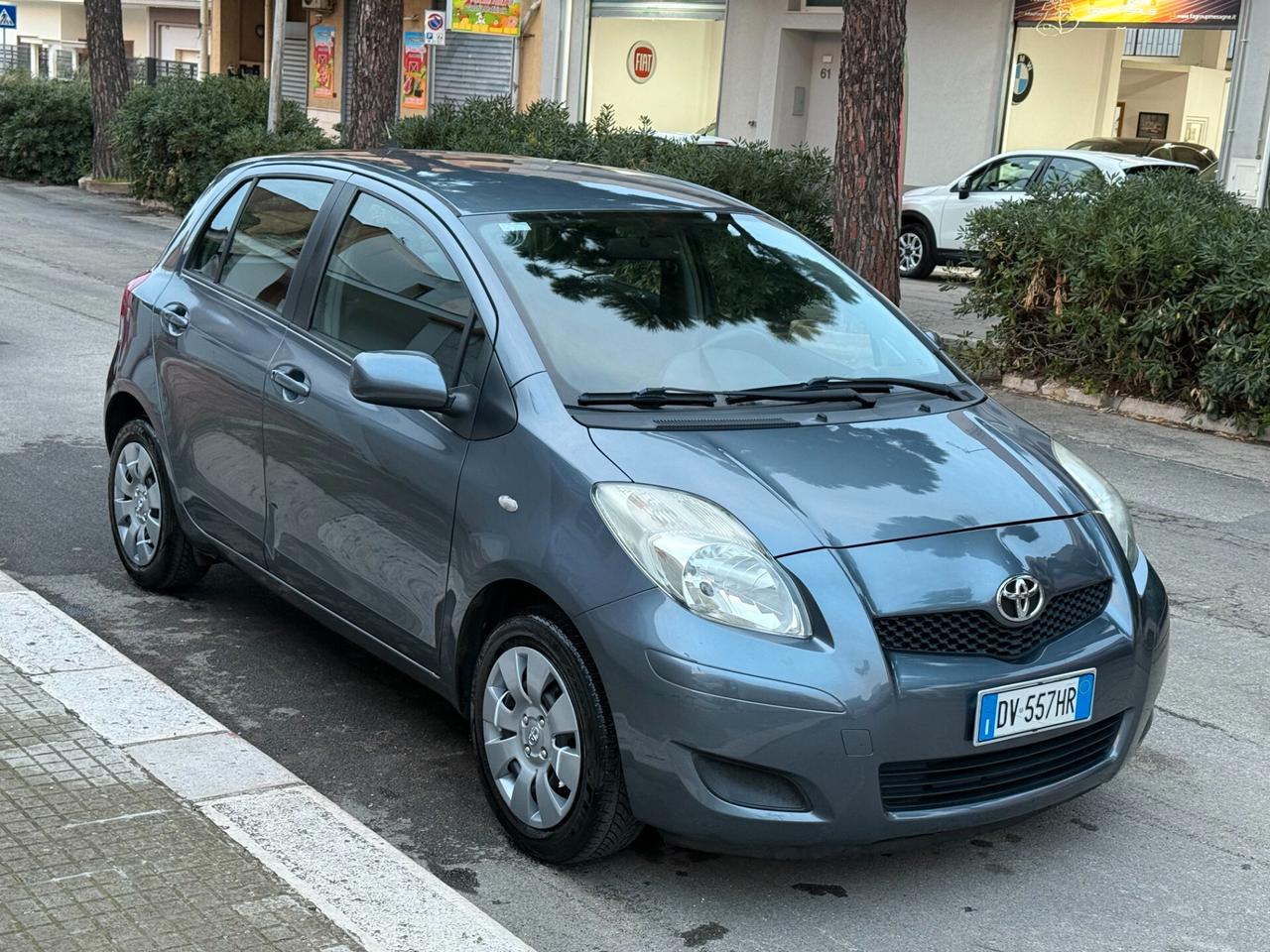 Toyota Yaris 1.0 5 Porte SOLI KM 103.000 - 2009