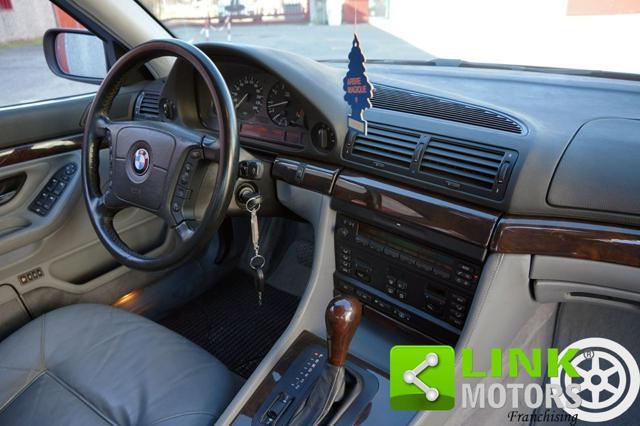 BMW 740 iL E38 V8 286CV LUNGA - 1994 - ISCRITTA ASI