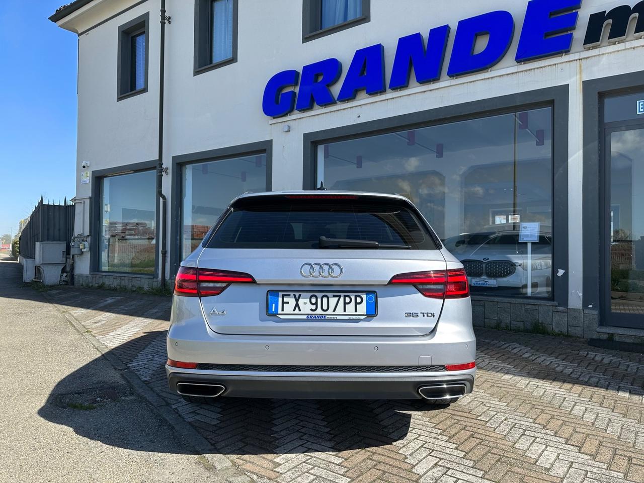 Audi A4 Avant 35 TDI S tronic Business
